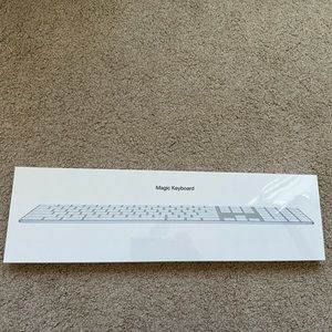 NWT Apple Magic Keyboard